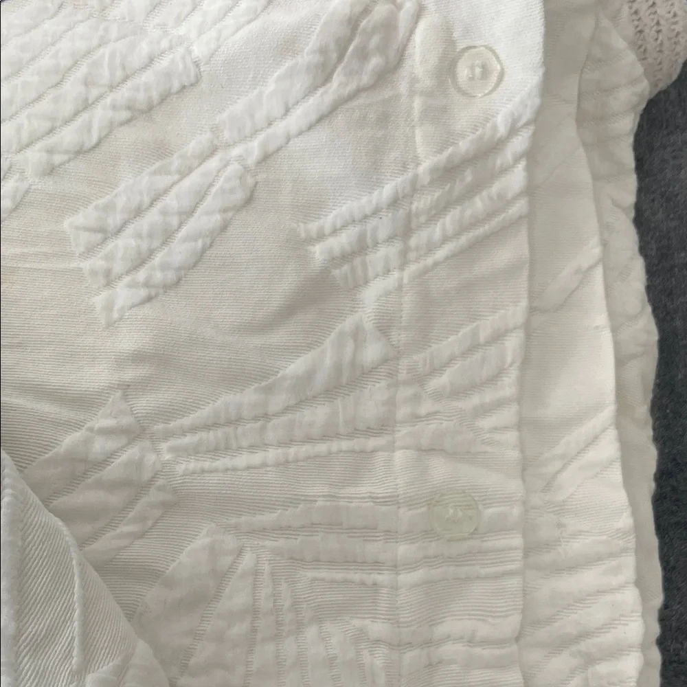 West Elm Silky TENCEL & Cotton Matelasse Rippled King/Cal. King Duvet, White